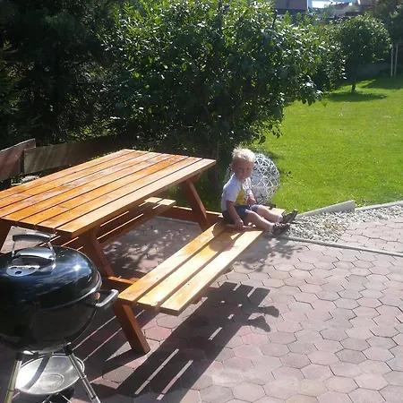 Familienferienwohnung Manuela Scherer *